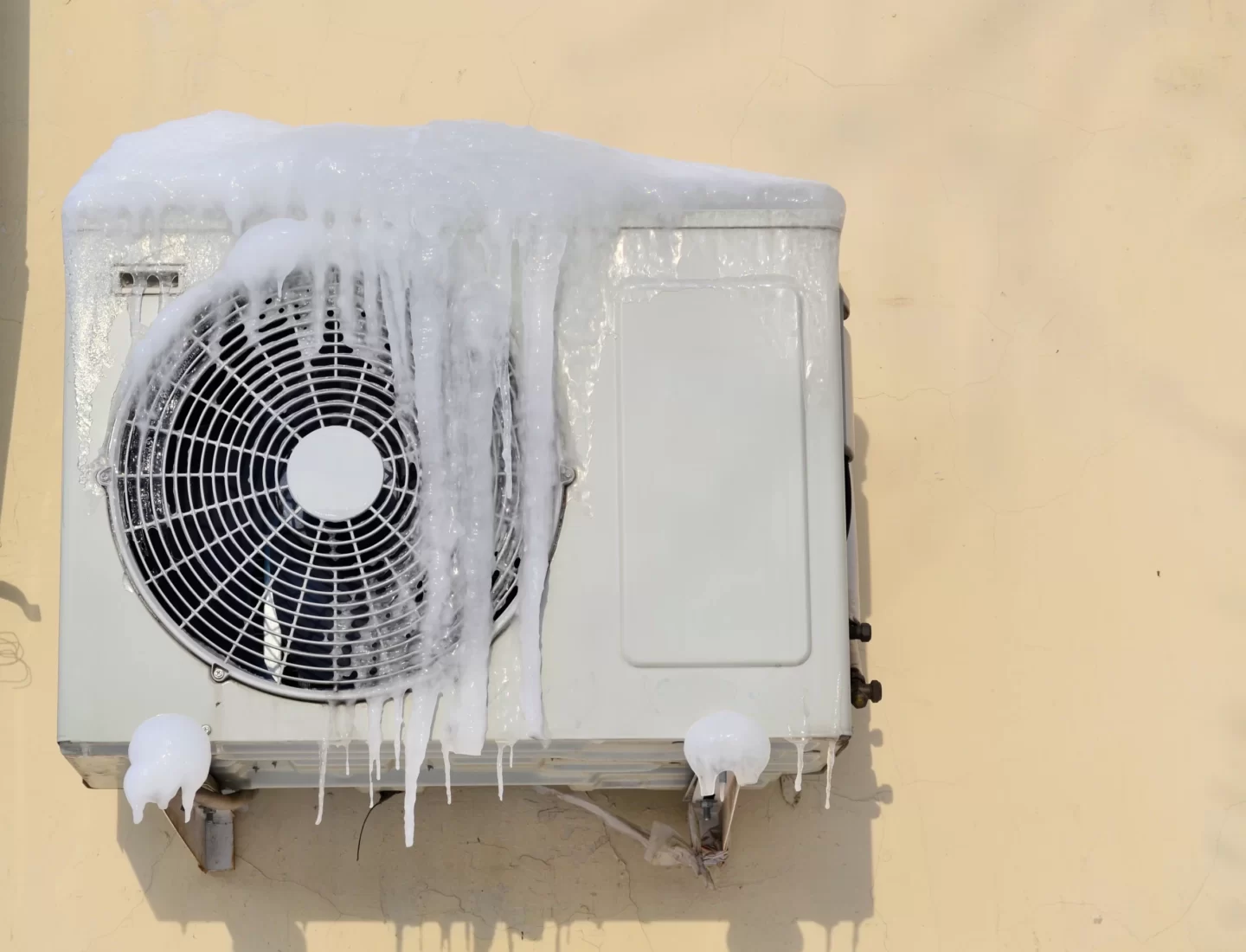 AC unit freezing up Alton, IL